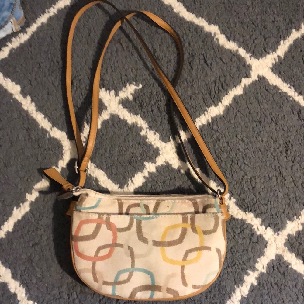 purse - Picture 2 of 8